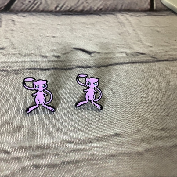 Poke-man Stud Earrings - Picture 4 of 6